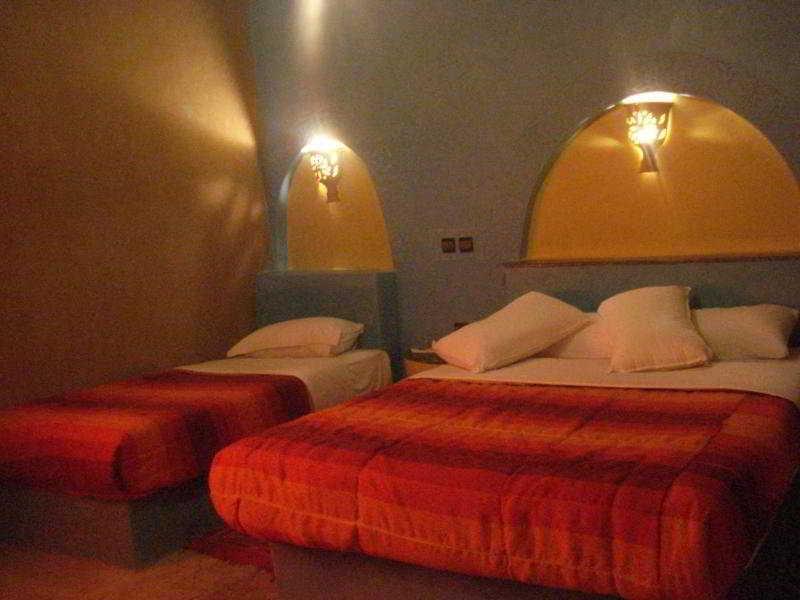 Palmeras Y Dunas Luxery Camp Мерцуга Екстериор снимка
