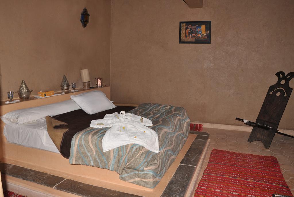 Palmeras Y Dunas Luxery Camp Мерцуга Екстериор снимка