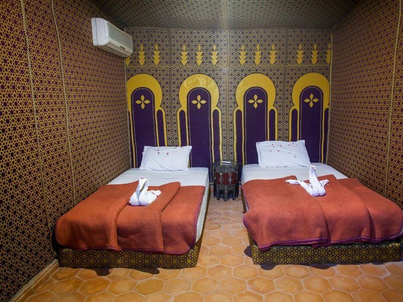Palmeras Y Dunas Luxery Camp Мерцуга Екстериор снимка